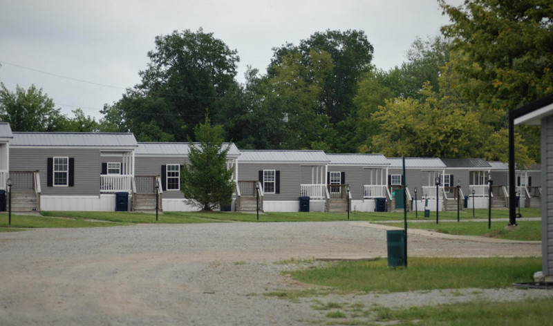 The Pros and Cons of Purchasing a Pre-Owned Mobile Home