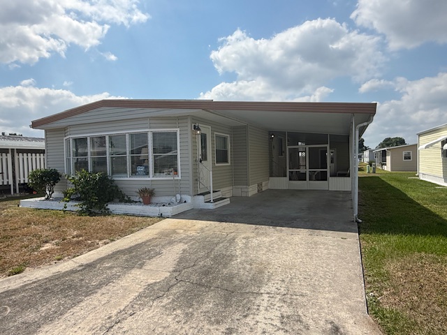 How Can A Mobile Home Dealer Help Sell Your Sarasota Home?