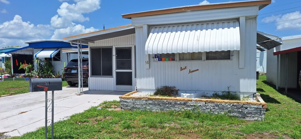 Who Pays The Tax On A Sarasota Mobile Home Sale?