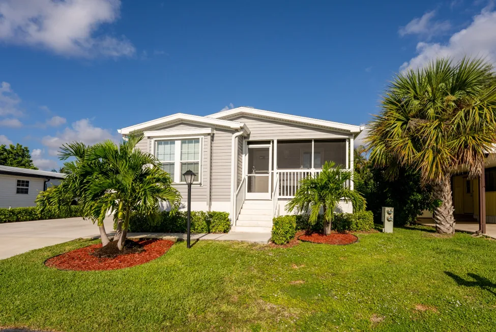 Is A Title Needed To Sell Your Sarasota Mobile Home?