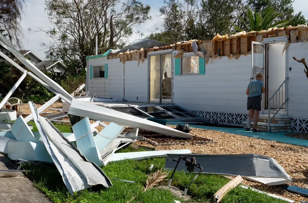 protect your Florida mobile home from hurricane