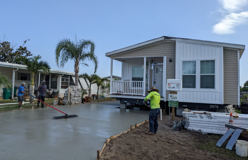 Why Retirees Are Choosing Affordable Mobile Homes in Florida