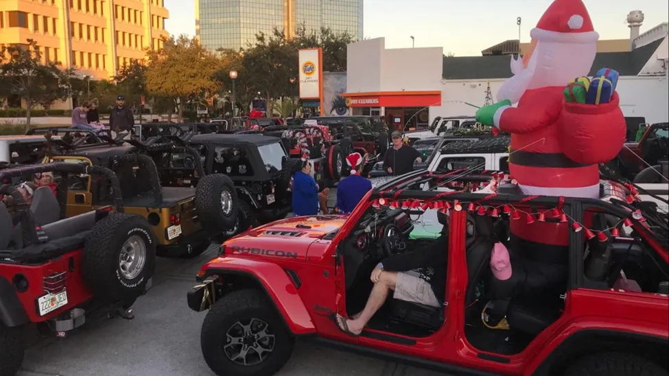 Annual Christmas Jeep Parade In Bradenton And Sarasota Florida