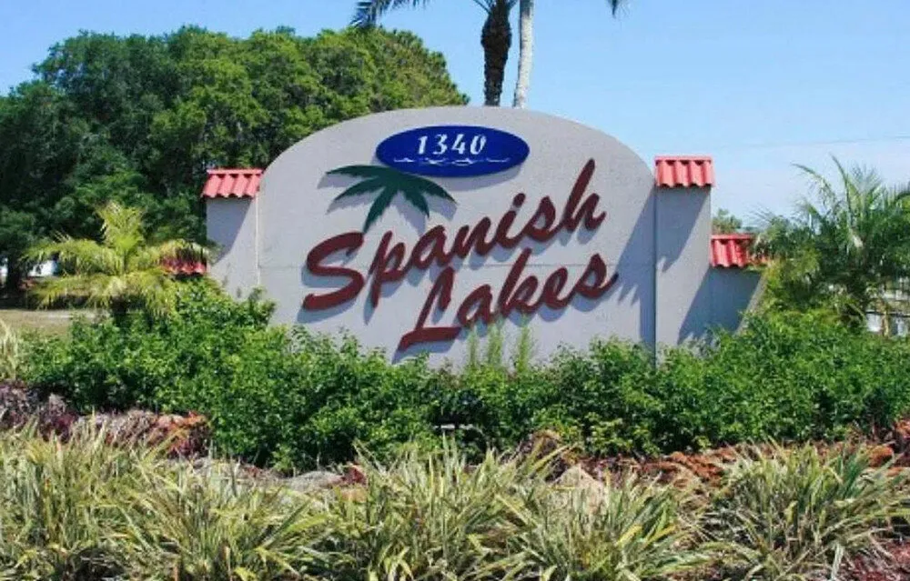 Spanish Lakes Mobile Home Park in Nokomis Florida