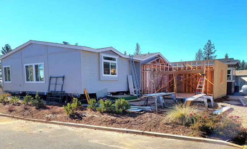 The Fixer Upper Frenzy: A Guide to Flipping Mobile Homes