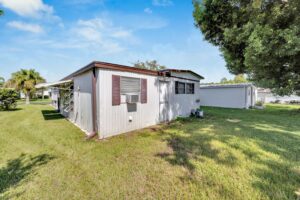 4908 Dove Drive Zephyrhills Florida 33541