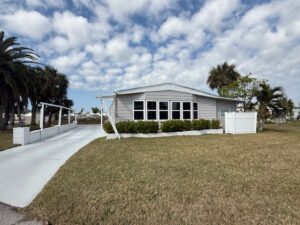 5694 Halifax Drive Sarasota Florida 34233