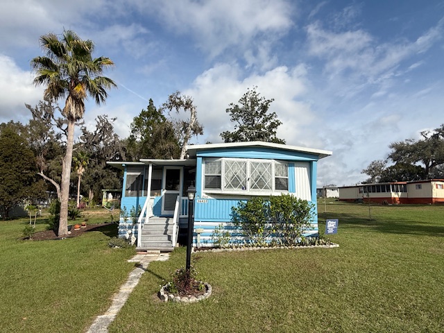 affordable remodeled mobile home in Dade City